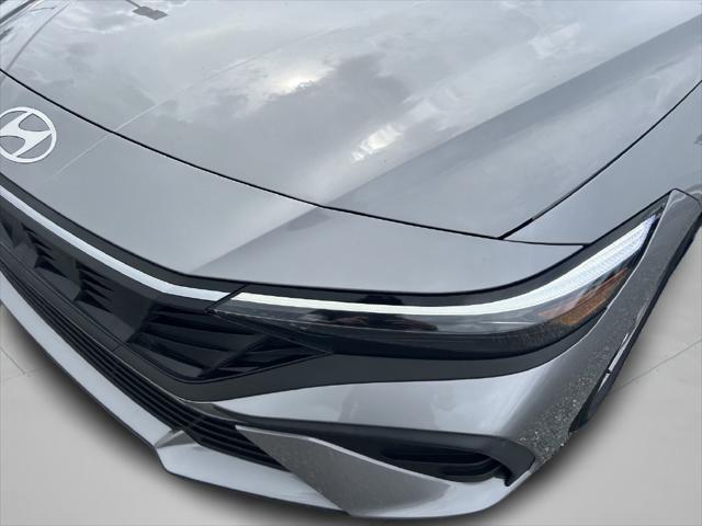 2026 Hyundai Elantra - $22,110