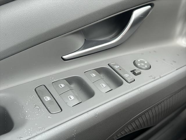 2026 Hyundai Elantra - $22,110