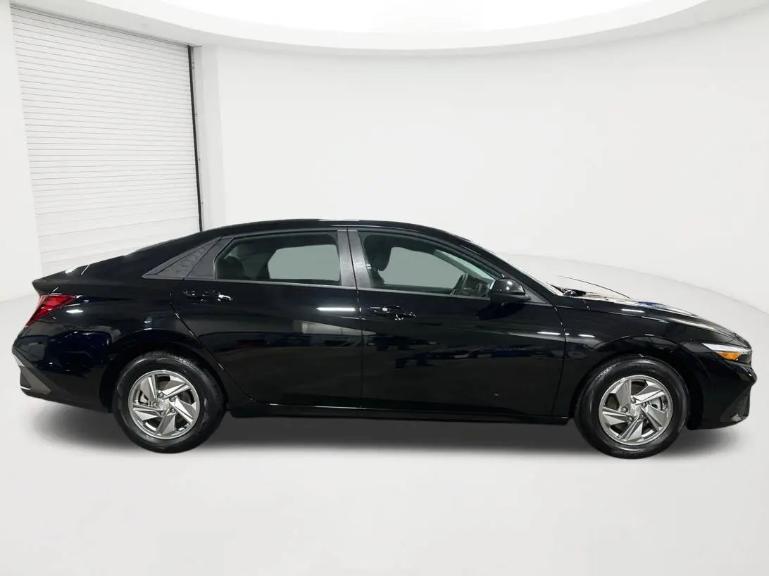 2026 Hyundai Elantra - $21,190