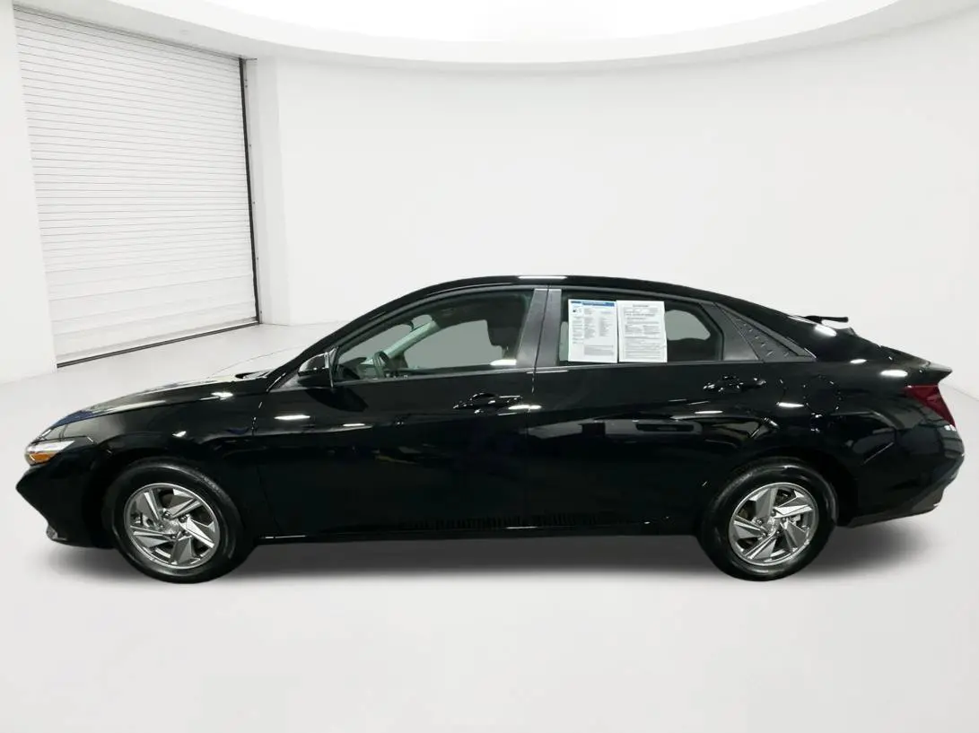 2026 Hyundai Elantra - $21,190