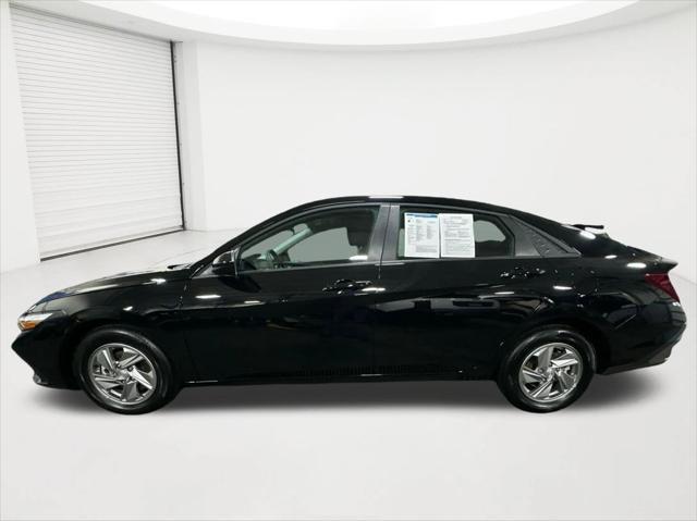 2026 Hyundai Elantra - $21,198