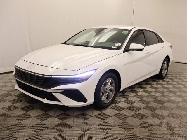 2026 Hyundai Elantra - $21,350