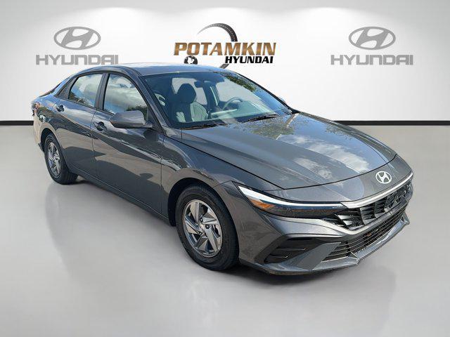 2026 Hyundai Elantra - $19,398