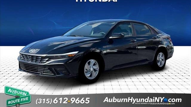 2026 Hyundai ELANTRA SE