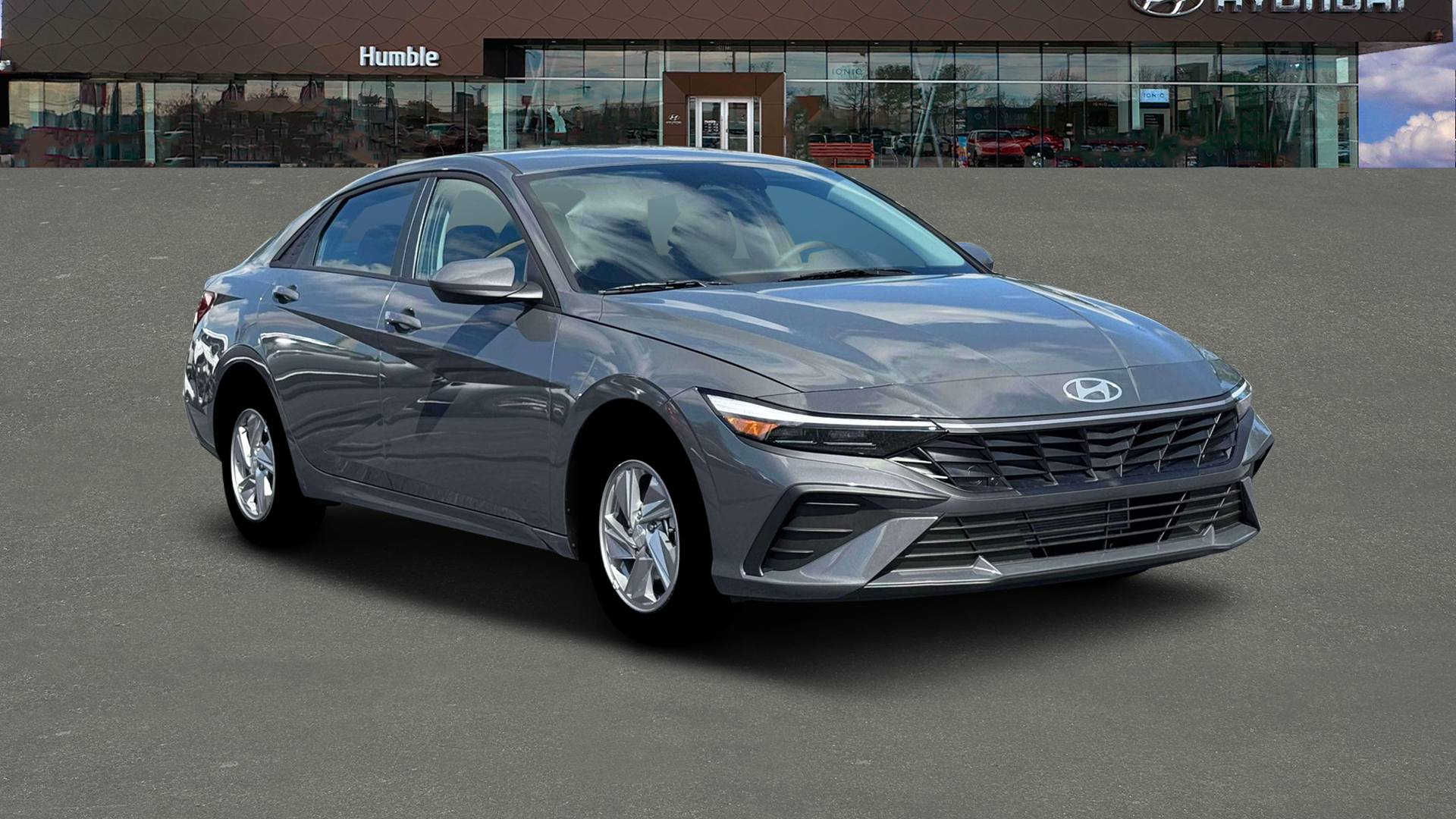 2026 Hyundai ELANTRA SE