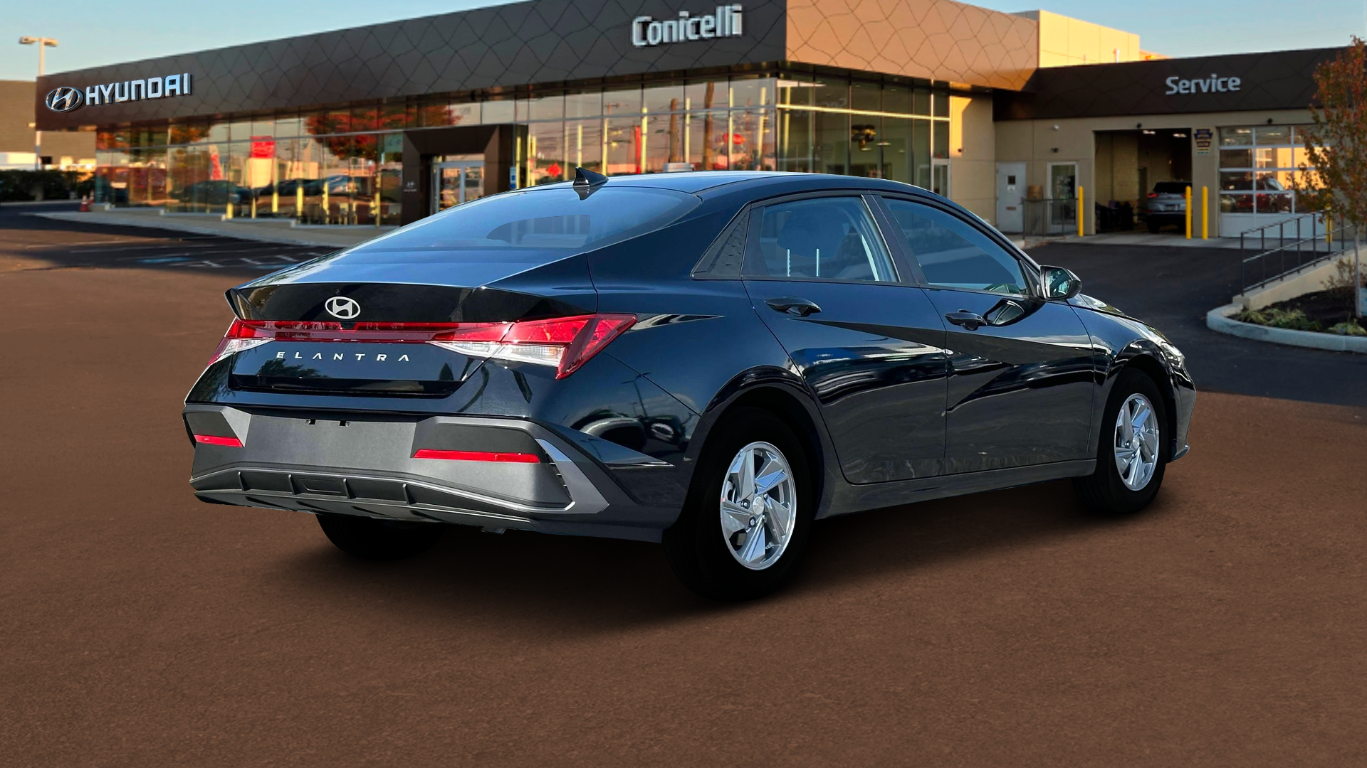 2024 Hyundai ELANTRA SE