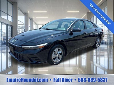 2024 Hyundai Elantra SE 4DR Sedan