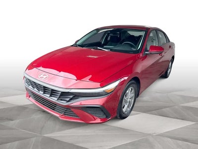 2025 Hyundai Elantra SE 4DR Sedan