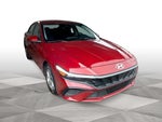 2025 Elantra Thumbnail 2