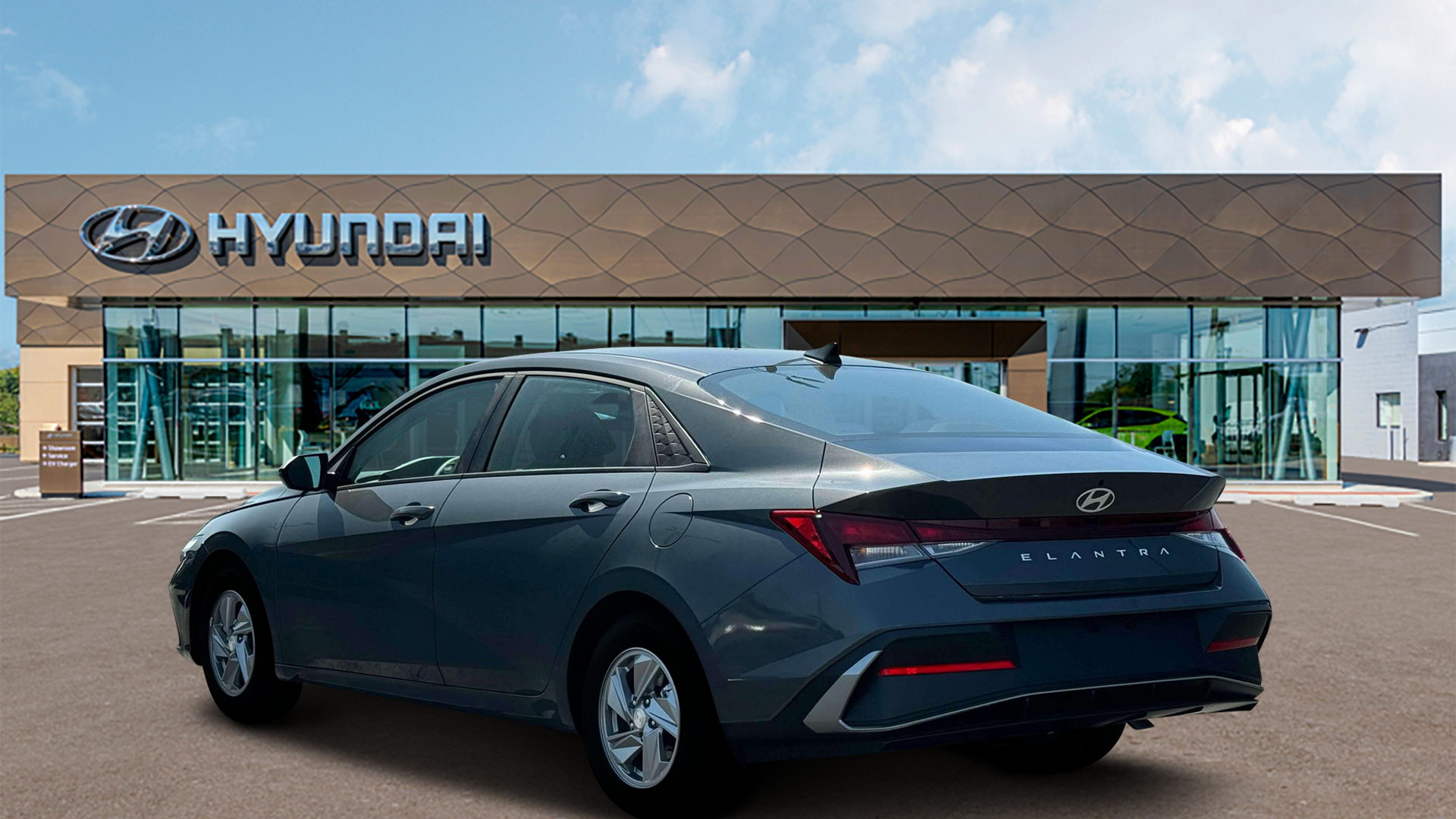 2025 Hyundai ELANTRA SE