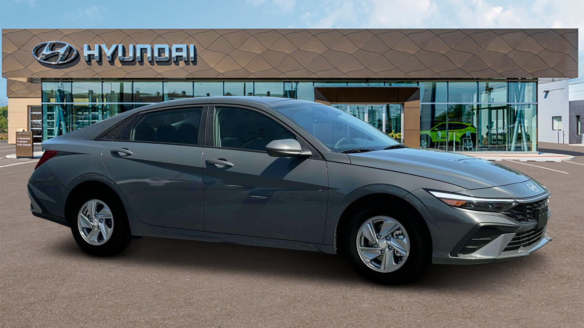 2025 Hyundai ELANTRA SE