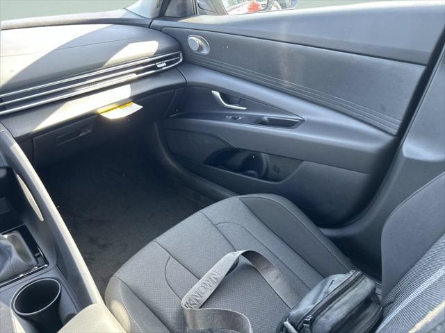 2025 Hyundai Elantra - $24,535