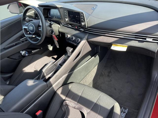 2025 Hyundai Elantra - $24,535