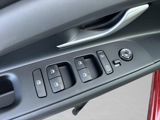 2025 Hyundai Elantra - $24,535