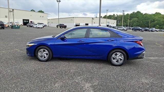 2025 Hyundai Elantra - $22,991