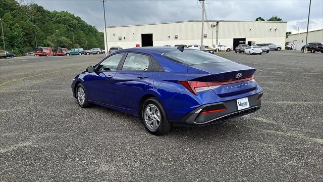 2025 Hyundai Elantra - $22,991