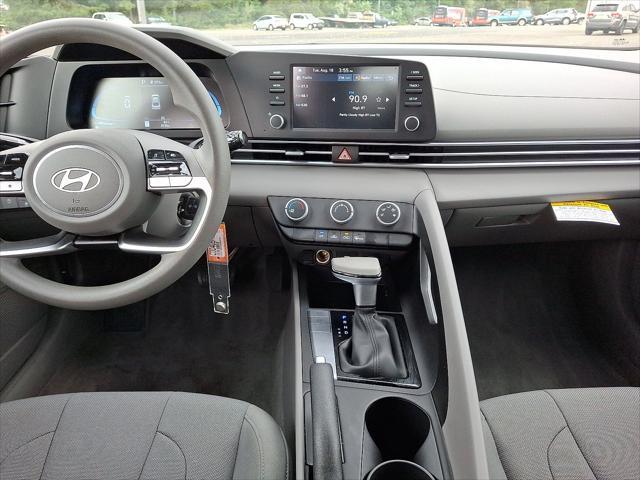 2025 Hyundai Elantra - $22,991