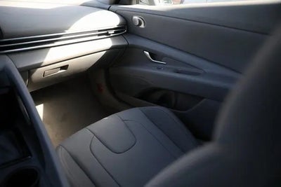 Photo of a 2025 Hyundai Elantra SE 4DR Sedan for sale