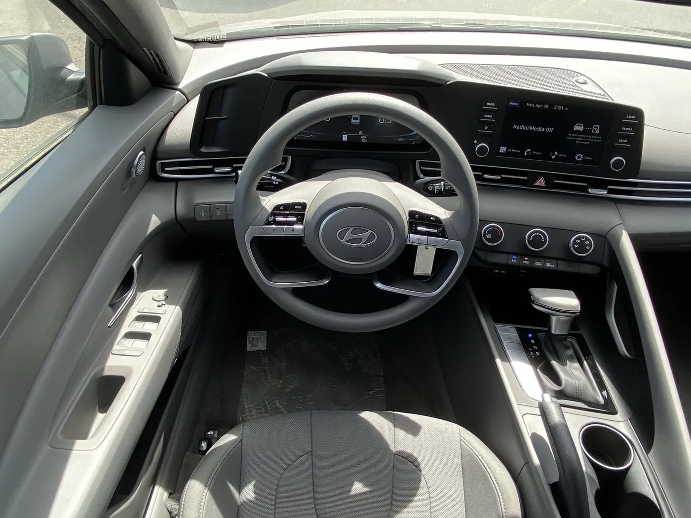 2025 Hyundai Elantra - $19,740