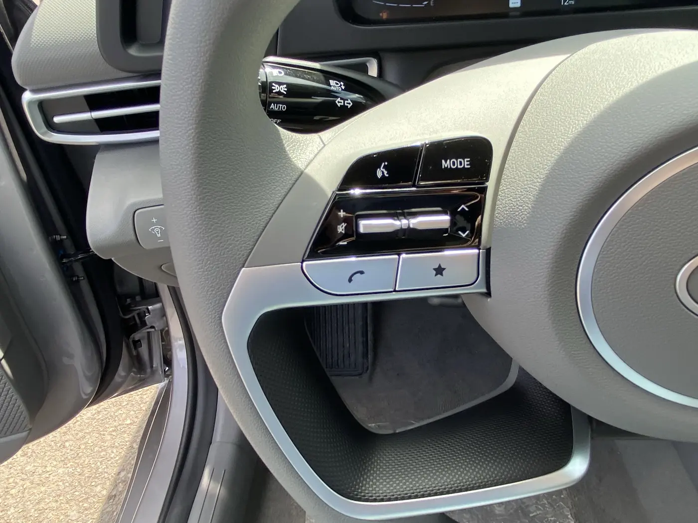 2025 Hyundai Elantra - $19,740