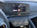 2025 Elantra Thumbnail 14