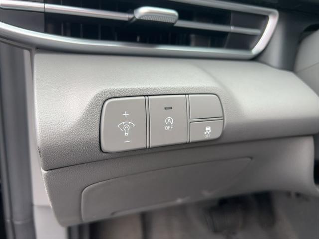 2026 Hyundai Elantra - $21,200