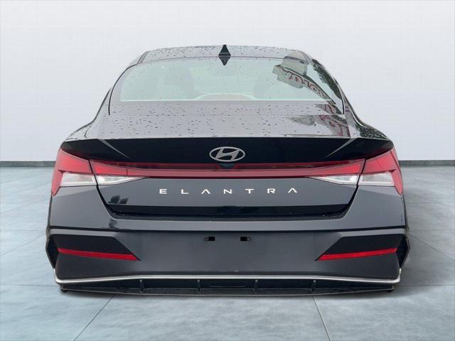 2026 Hyundai Elantra - $21,200