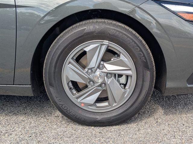 2026 Hyundai Elantra - $25,559