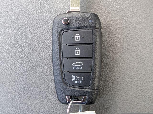 2026 Hyundai Elantra - $25,559