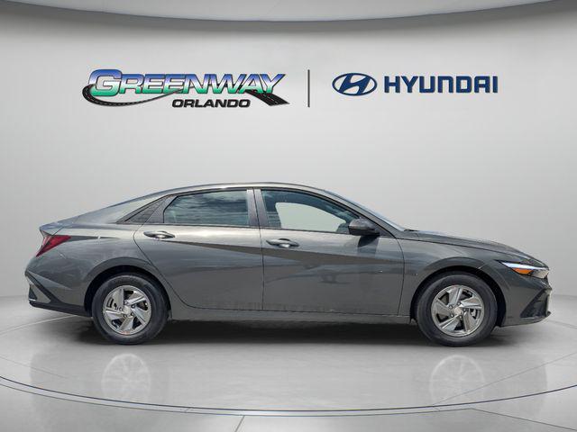 2026 Hyundai Elantra - $25,559