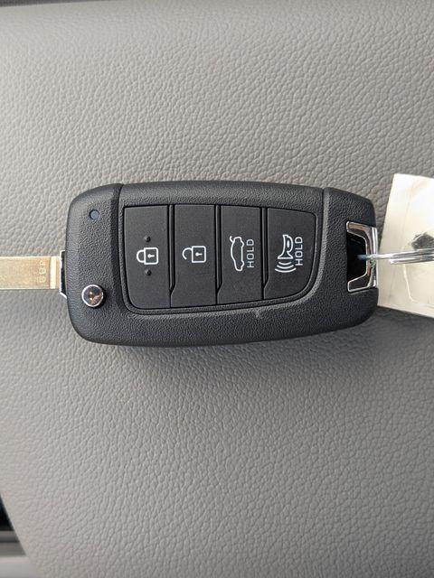 2026 Hyundai Elantra - $25,559