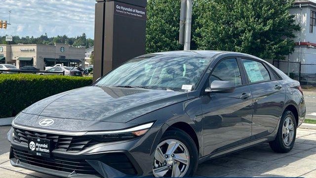 Preowned 2026 Hyundai ELANTRA SE for Sale