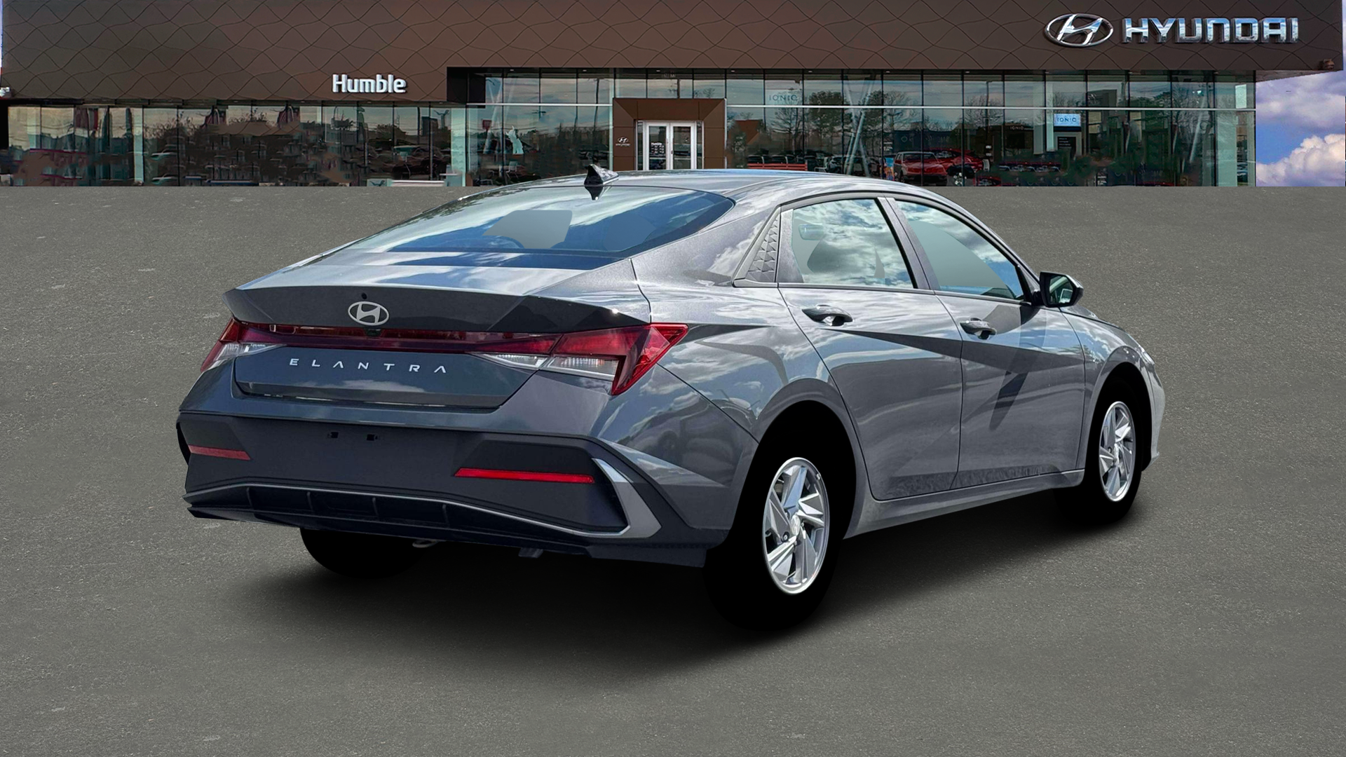 2026 Hyundai ELANTRA SE