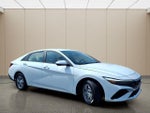 2025 Elantra Thumbnail 5