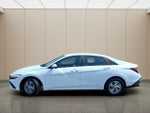2025 Elantra Thumbnail 13