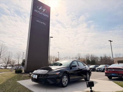 2025 Hyundai Elantra SE 4DR Sedan