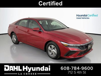 2025 Hyundai Elantra SE 4DR Sedan