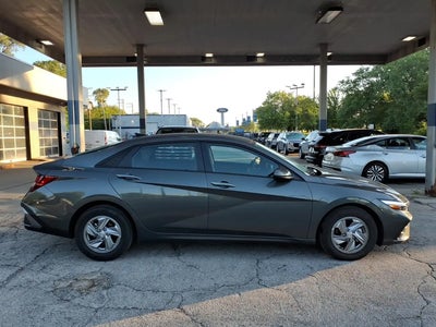 Photo of a 2025 Hyundai Elantra SE 4DR Sedan for sale