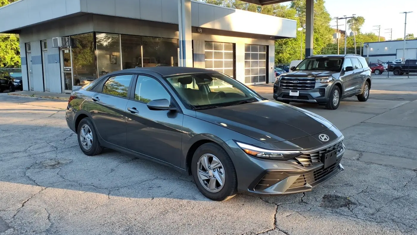 Preowned 2025 Hyundai ELANTRA SE for Sale