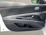 2025 Elantra Thumbnail 11