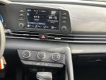 2025 Elantra Thumbnail 19