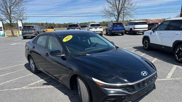 Preowned 2025 Hyundai ELANTRA SE for Sale