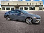 2025 Elantra Thumbnail 1