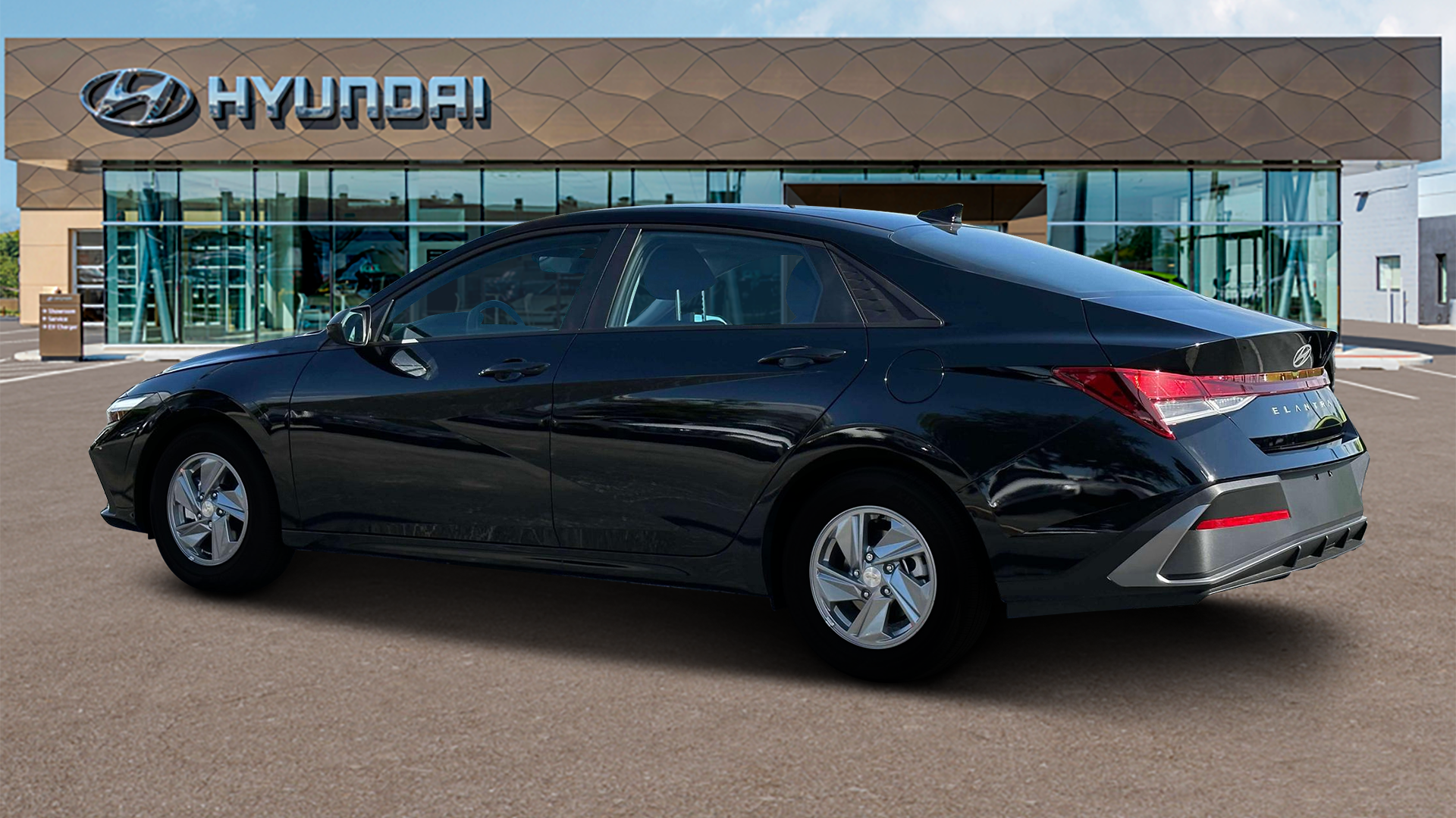 2025 Hyundai ELANTRA SE