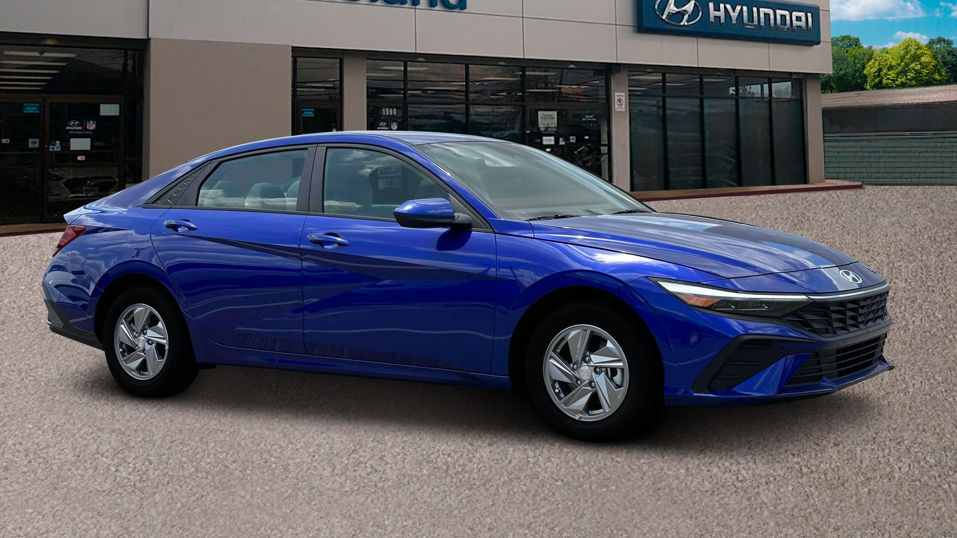 2025 Hyundai ELANTRA SE