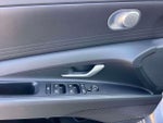 2025 Elantra Thumbnail 16