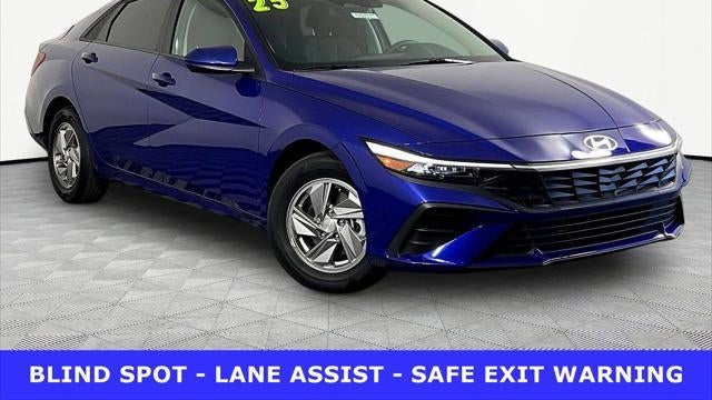 2025 Hyundai ELANTRA SE