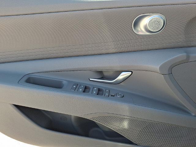 2026 Hyundai Elantra - $21,500