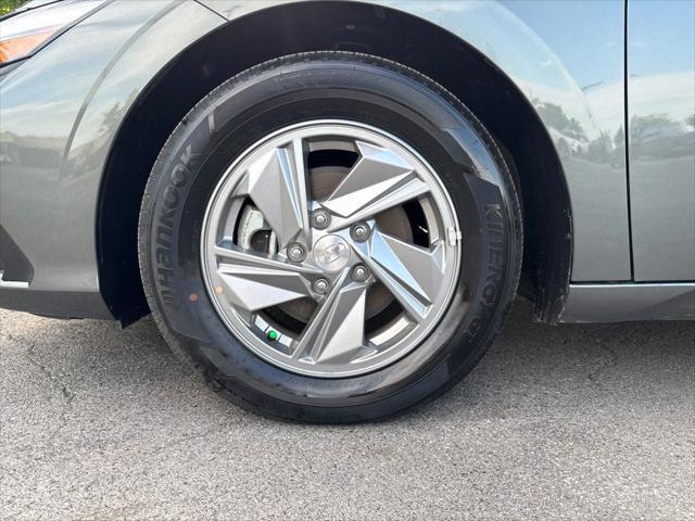 2026 Hyundai Elantra - $23,240