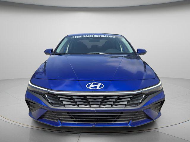 2026 Hyundai Elantra - $20,275